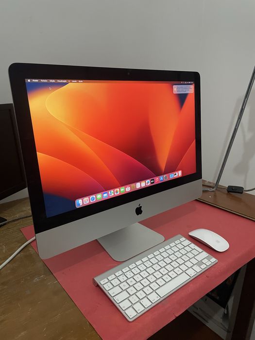 iMac 2013 21.5” teclado rato apple