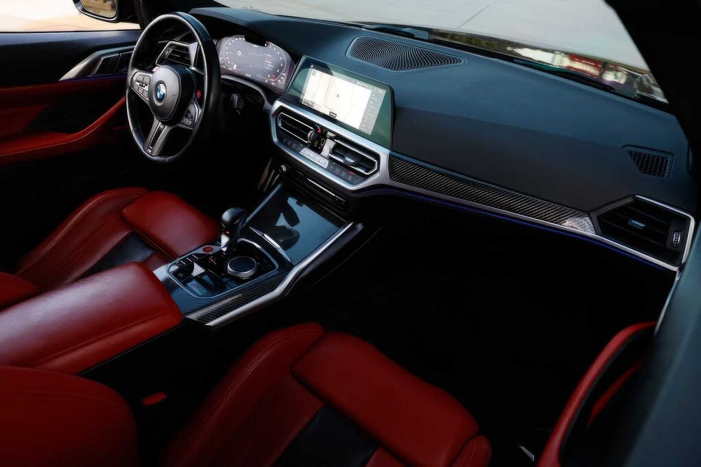 BMW M4 Competition      2022