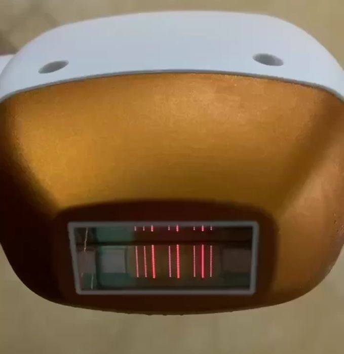 Лазер трихвильовий 2 в 1, потужність 1200, новий