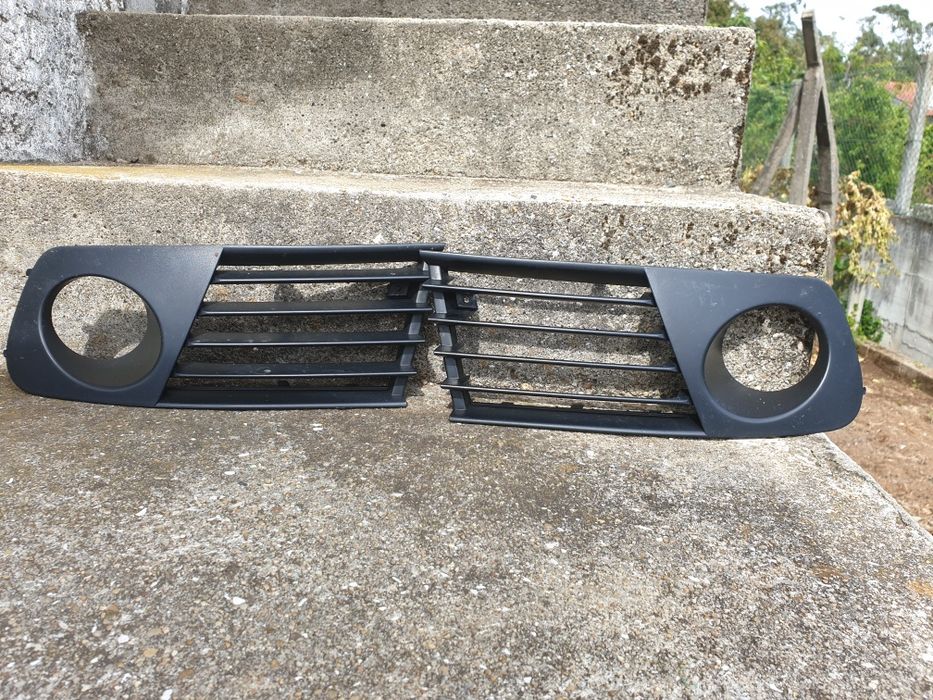 Grelha Seat ibiza