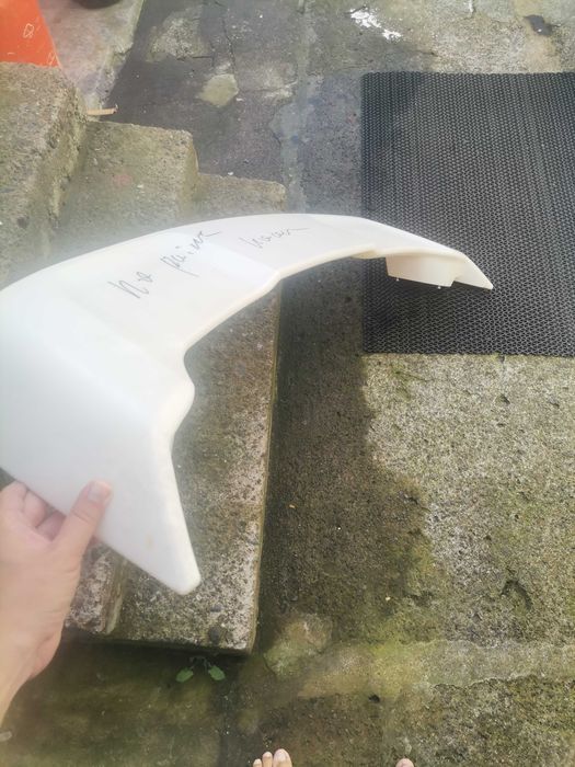 Aleron Mitsubishi Lancer