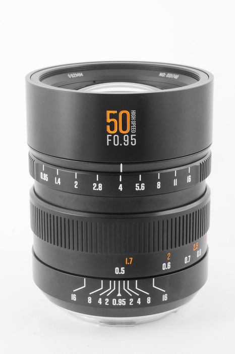 Об'єктив Brightin Star MF 50mm f/0.95 II байонет L-mount