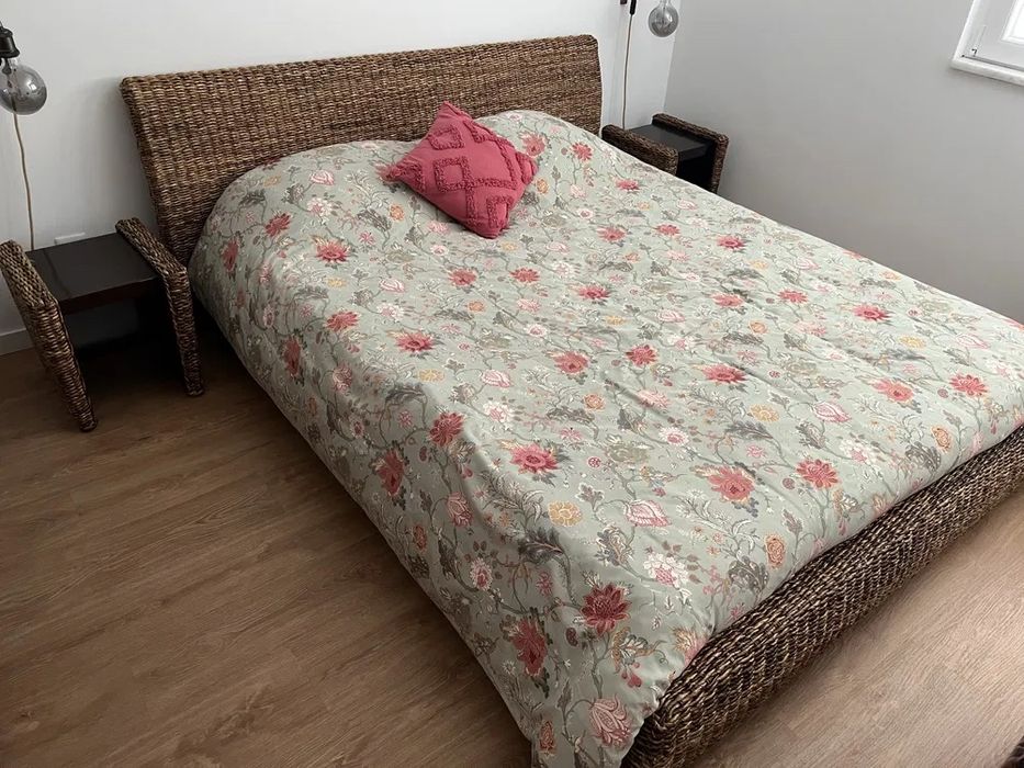 Cama 160x200 de casca de bananeira