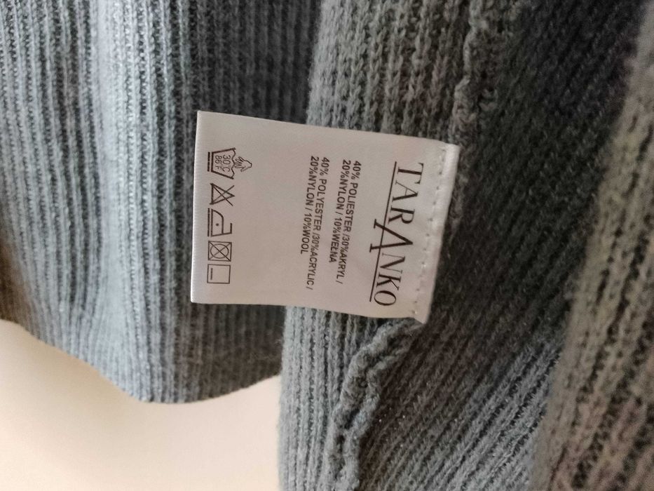 Sweter TARANKO rozm 36 stan bardzo dobry