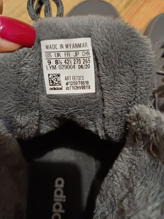 Хайтопи,  взуття Adidas
