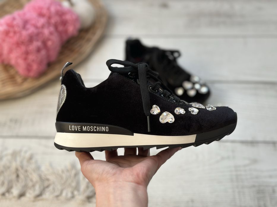 Moschino жіночі