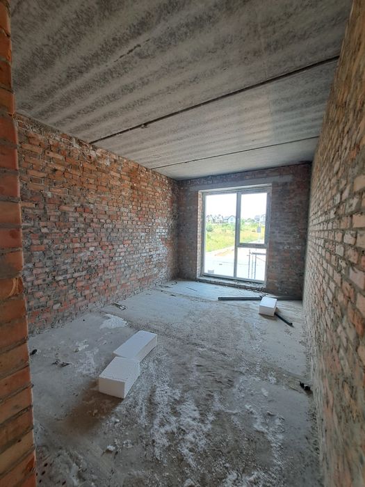 Продається сучасний дуплекс без комісії для покупця в с. Байківці