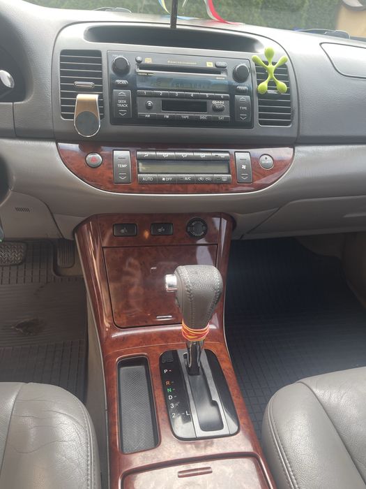 Продаж Toyota Camry Тойота Камри 2005 року 2.4 бензин