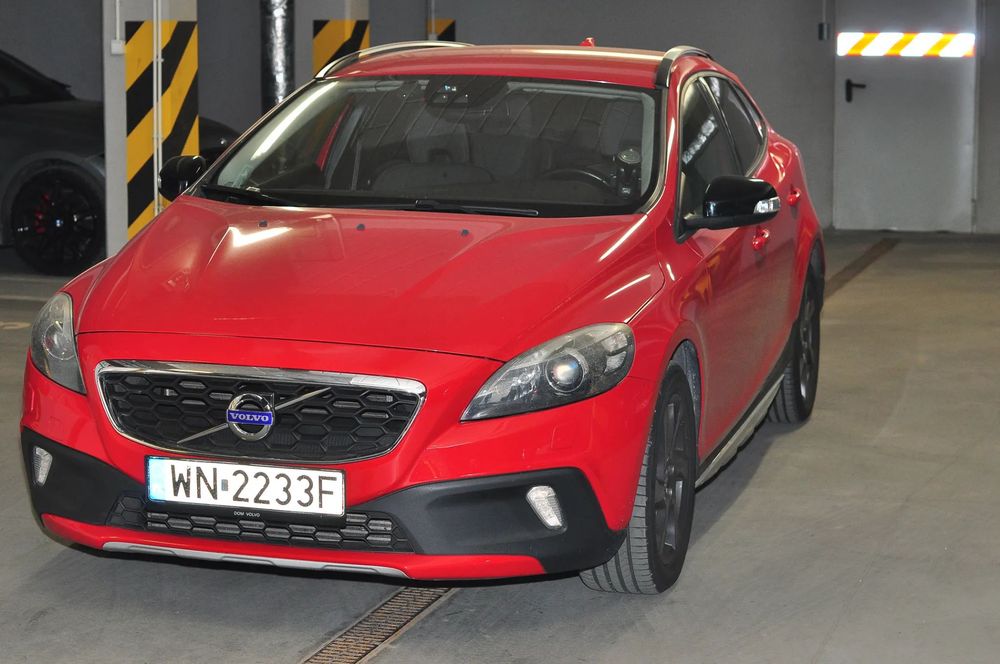 Volvo V40 Cross Country Volvo V40 Cross Country T4 AWD Momentum Polestar – 2013 – Serwis ASO