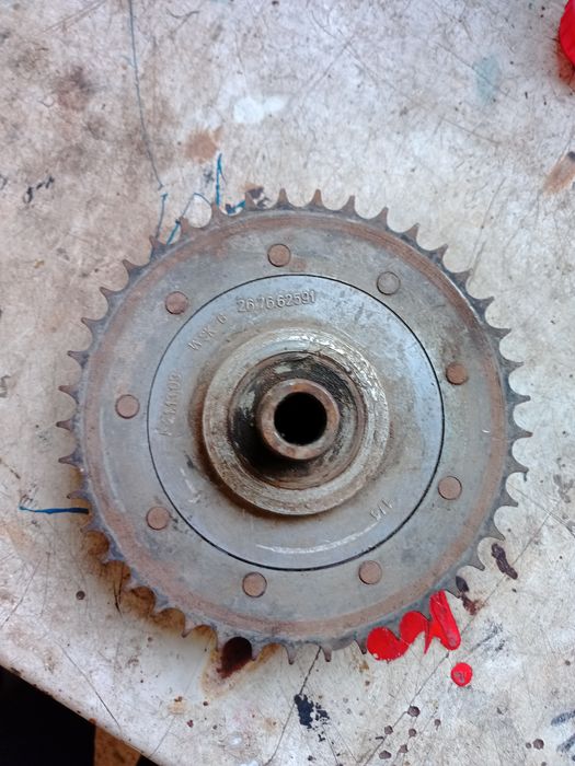 Zębatka, zabierak koła tył WSK 175.