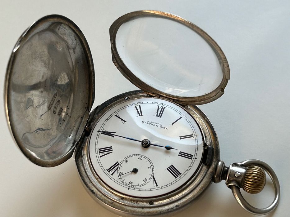 Zegarek kieszonkowy Waltham Srebrny Bardzo duży , super stan !! Unikat