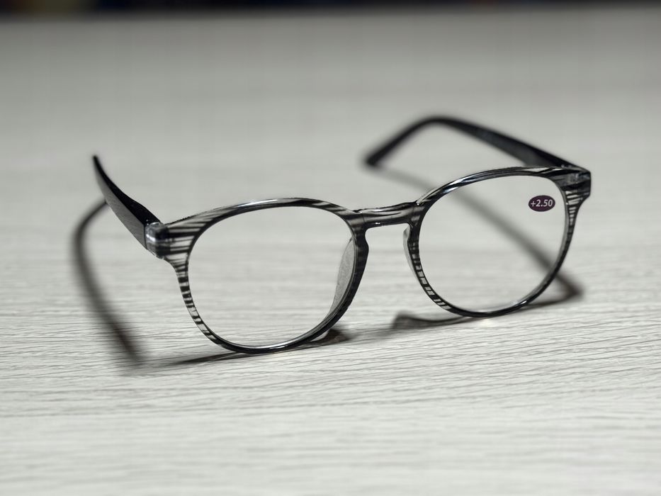 Okulary Korekcyjne +2,5 Do Czytania Przezroczyste W Paski
