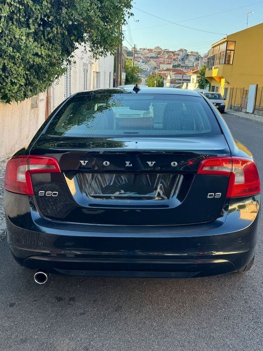 Volvo S60 2.0 D3 Kinetic — foto 4