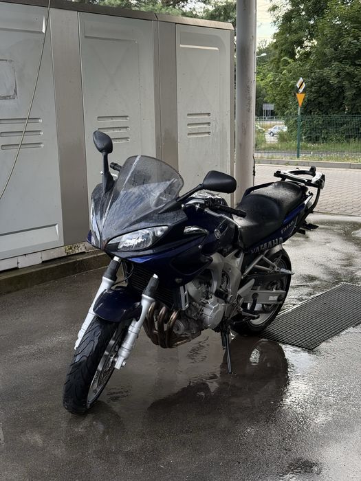 Motocykl YAMAHA fz6 s