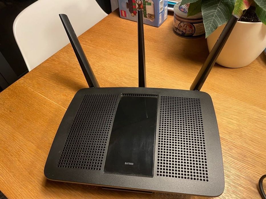 Linksys EA7500 v2 Router WiFi AC1900 Dual Band Gigabit – komplet