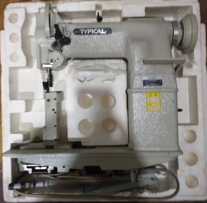 Колонкова швейна машина промислова TYPICAL GC24016.