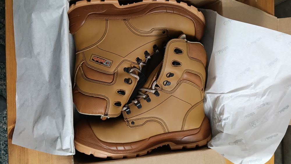 Botas de segurança ( trabalho) JALATTE