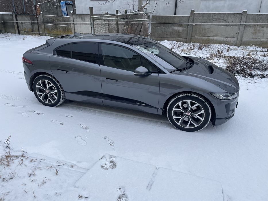Jaguar I-PACE EV400 SE