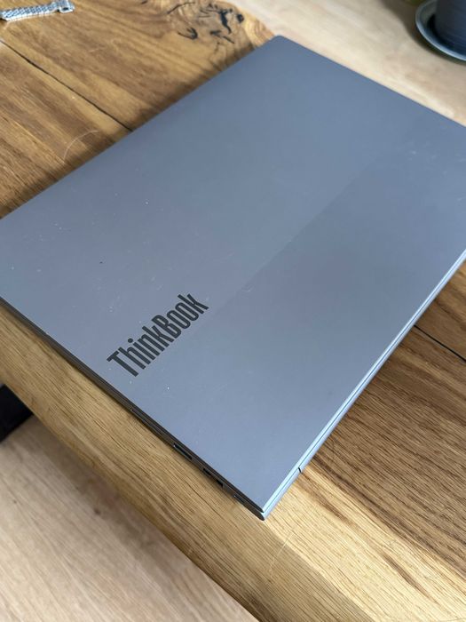 Laptop Lenovo ThinkBook 16GB AMD Ryzen 5 7530U