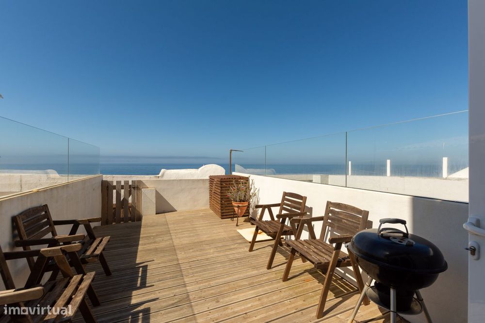 T3 com 2 casas de banho e terraço na Ericeira
