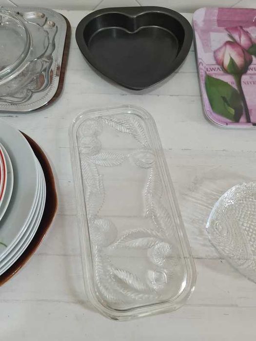 Conjunto Lote Pratos Travessas Terrinas Tabuleiros Louças Porcelanas