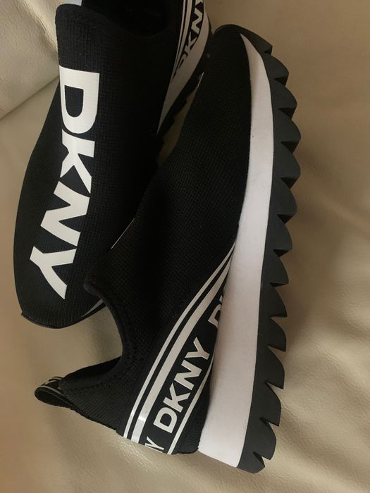 DKNY buty sneakersy koturny 37