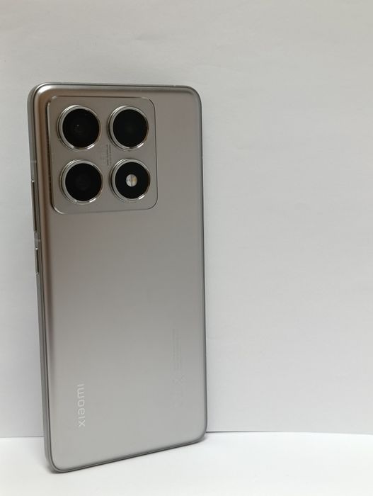 Xiaomi 14t Pro 12/512 gb