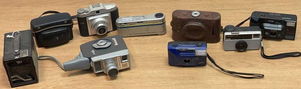 Maquinas fotograficas antigas, não testadas, coleção