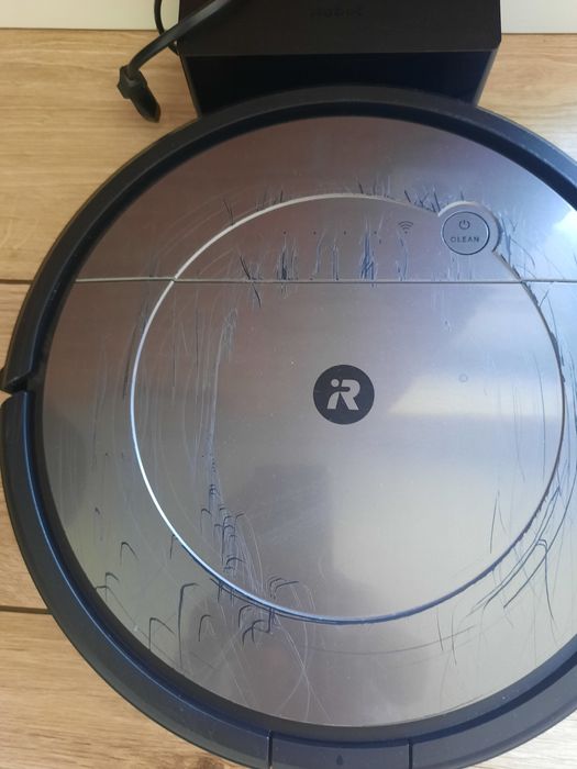 Sprzedam robot odkurzajacy Irobot Roomba combo z funkcją mopt