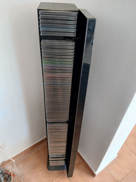 CD música variada e acessórios