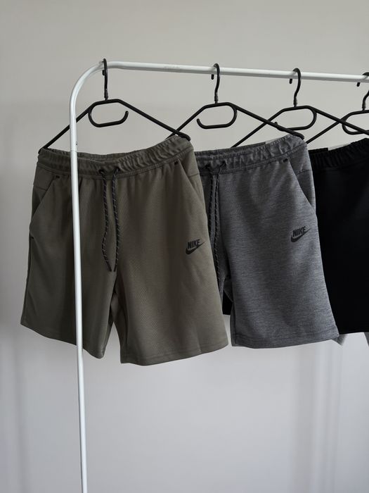 Шорты Nike Tech Fleece (найк теч флис)