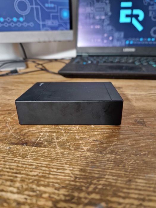 ICY BOX IB-CH504-QN Wewnątrz Czarny (4705)