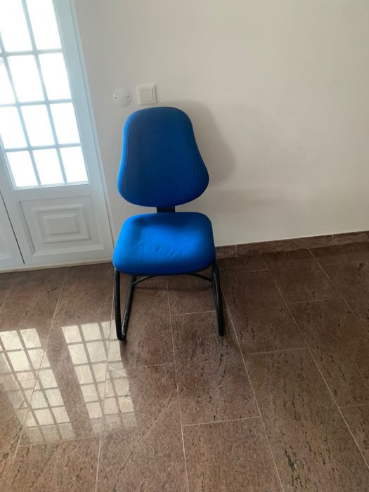 Moveis de escritório como novos vende se