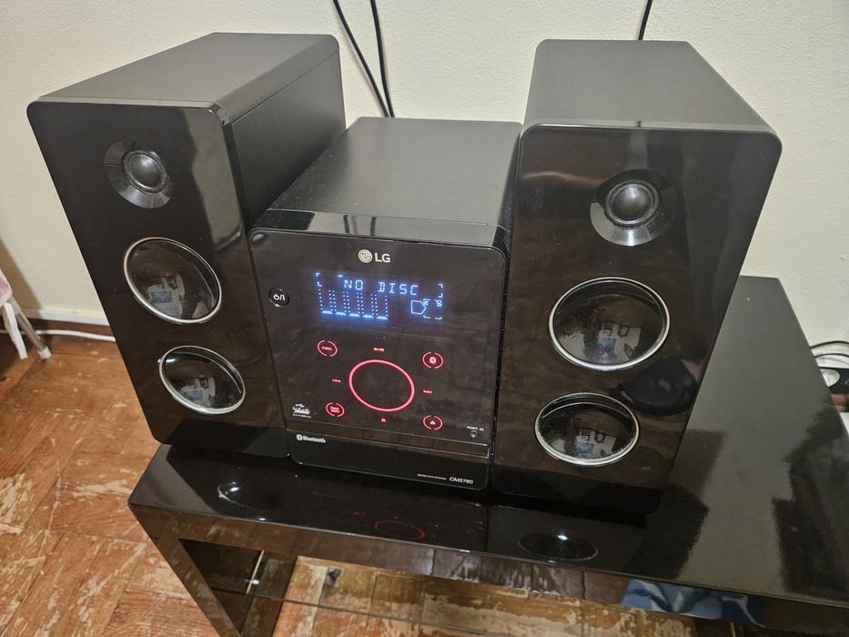 Aparelho som LG  ecram tátil