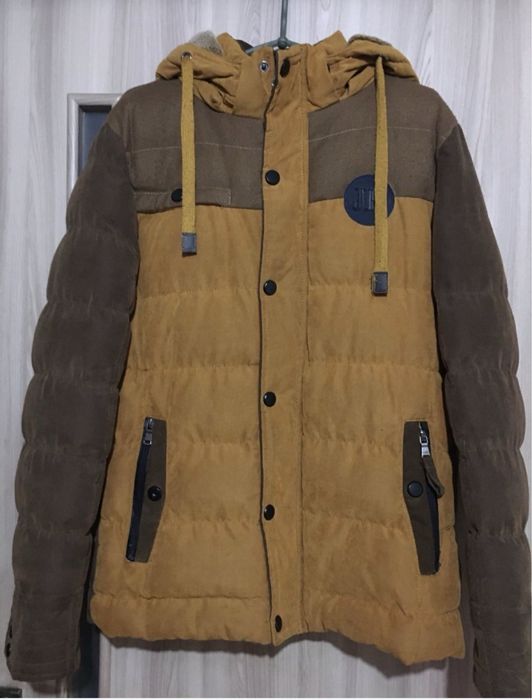 Зимова куртка на підлітка