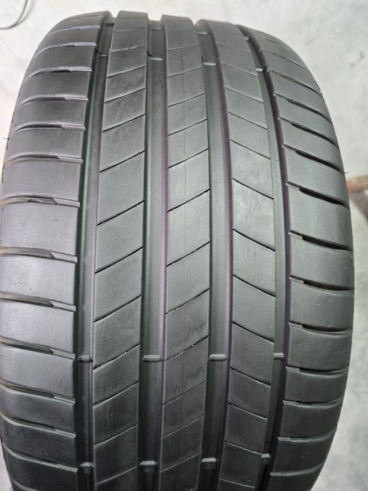 255/35/21 Bridgestone T005 AO, jak nowe 6,5mm z 24r.