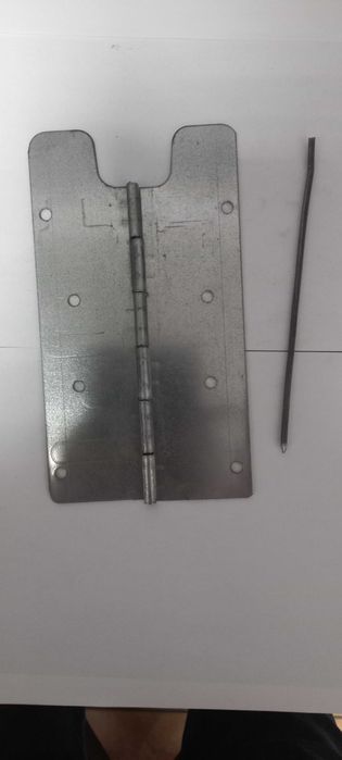 Zawiasy do nadstawek paletowych