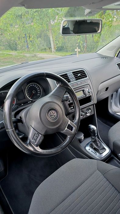 Carro Volkswagen Polo