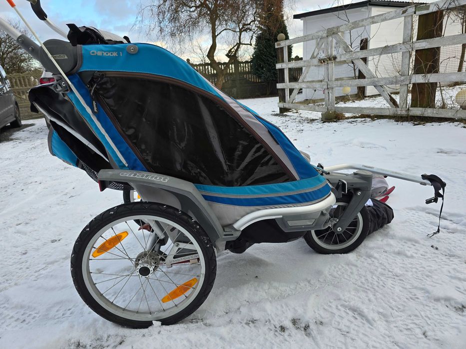 Thule Chariot Chinook 1 osobowa Przyczepka rowerowa z zestawem nart