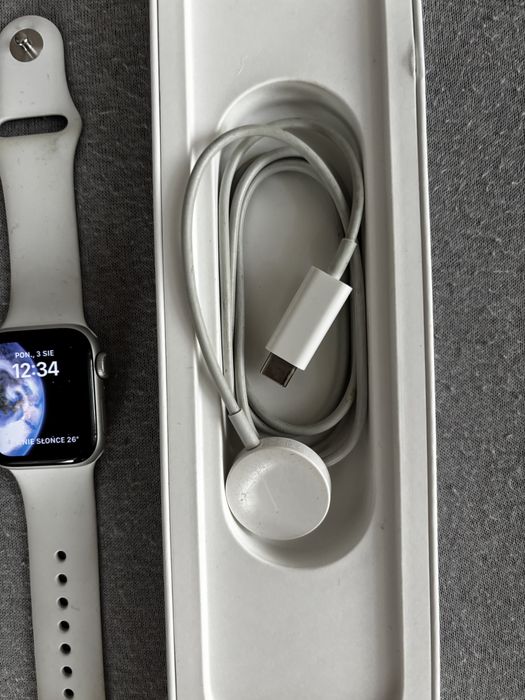 Sprzedam Apple watch SE