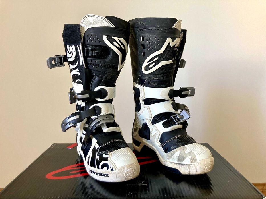 alpinestars tech 7 - купити мотоботи і моточоботи - Ціна на OLX.ua