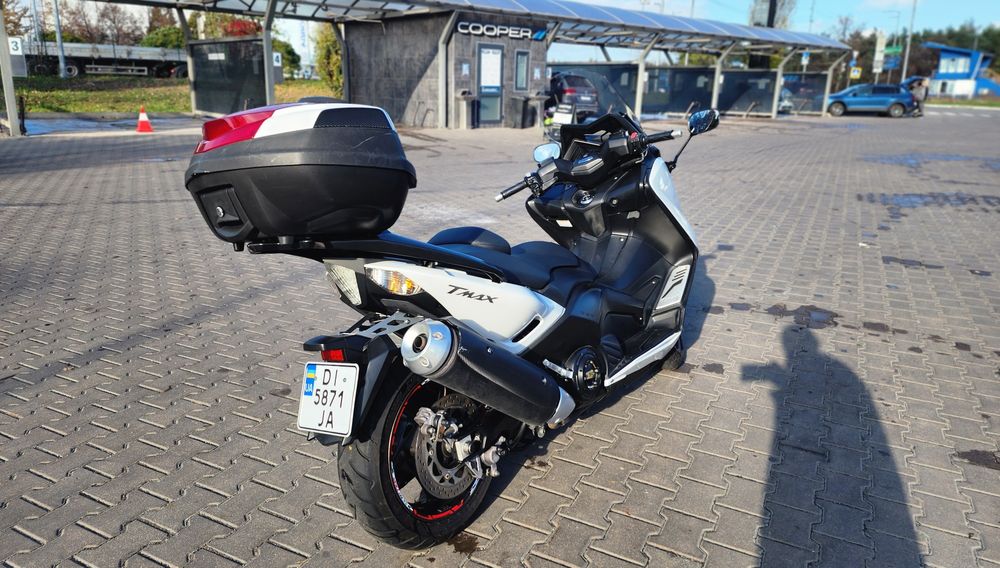 Yamaha T-max 530