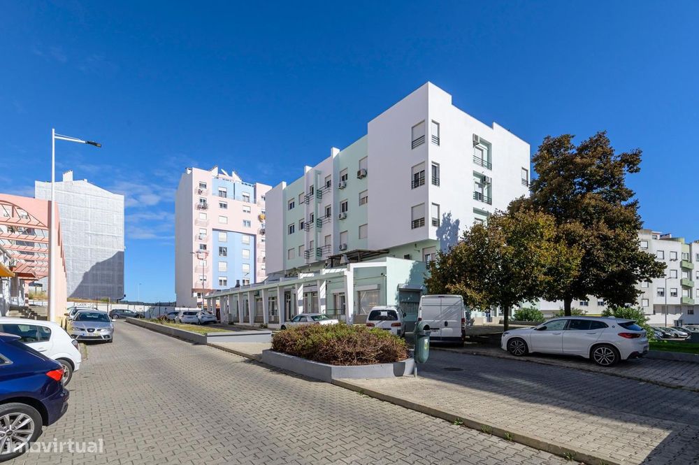 T3 com Excelentes Áreas, em Santa Marta do Pinhal