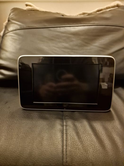 Ecrã LCD Rádio Mercedes C200 W205 ( IMPECÁVEL )