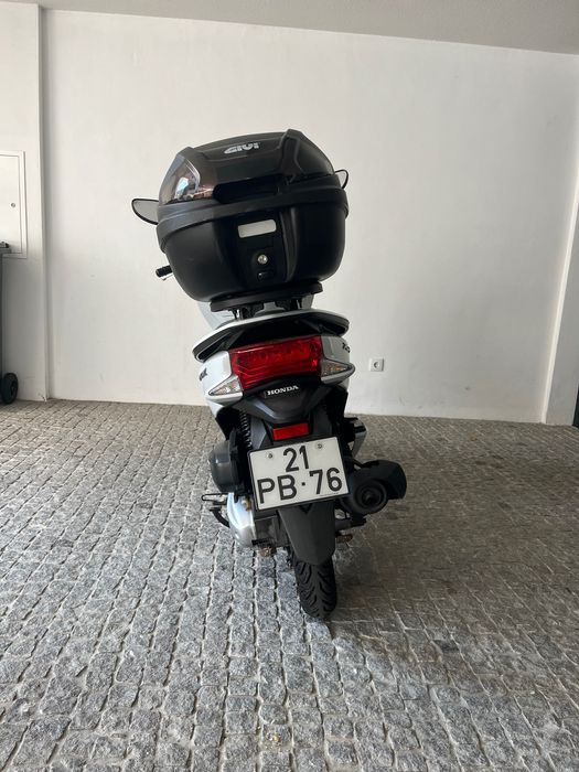 Honda PCX 125 – 2014 – 24.435 km