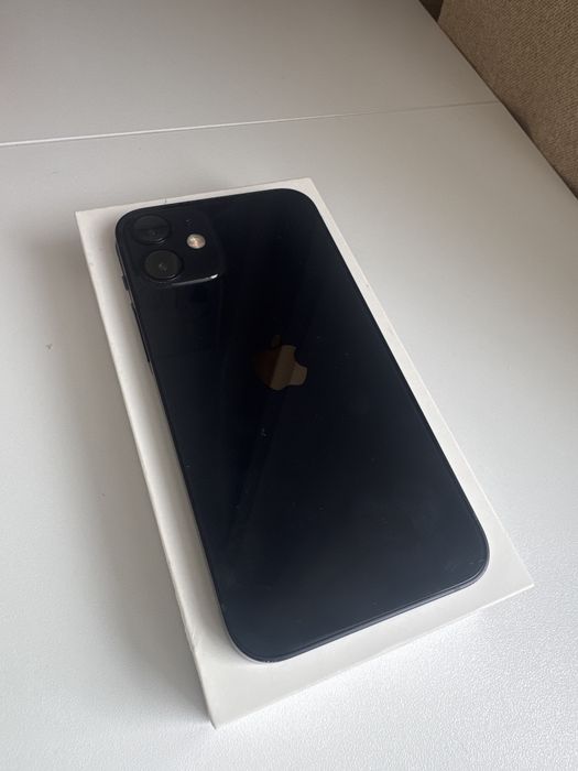 Iphone 12 mini stan bardzo dobry . Black, 64Gb
