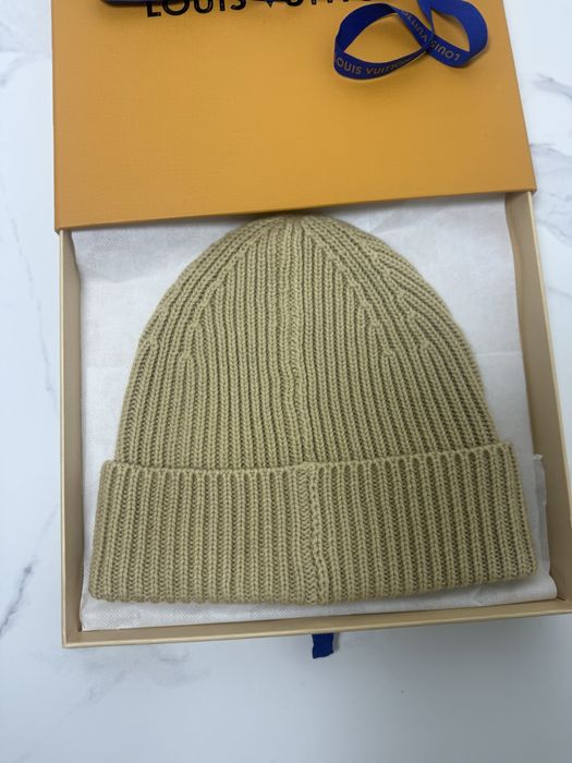 Шапка Louis Vuitton оригінал