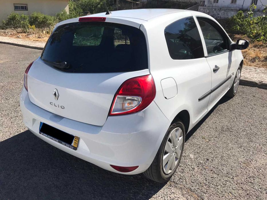 Renault Clio 3  -  1.5 dCi Diesel