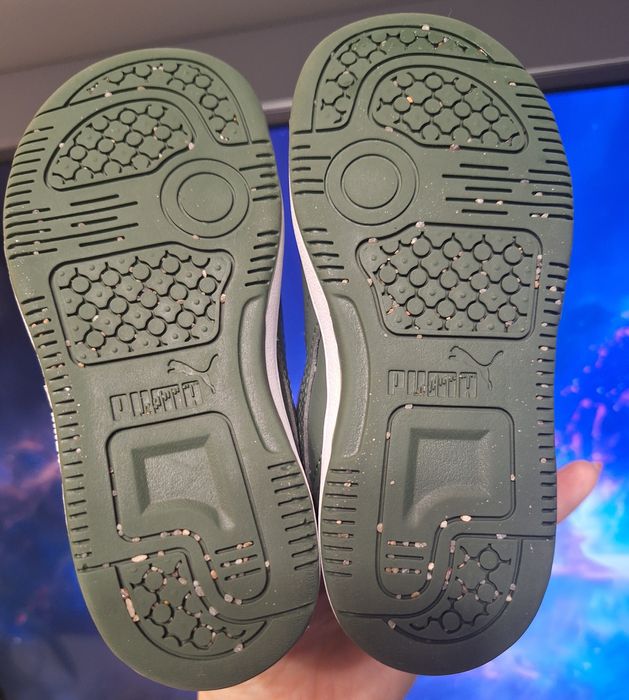 Buty zimowe przejściowe sneakersy wysokie ocieplane Puma rozm.23