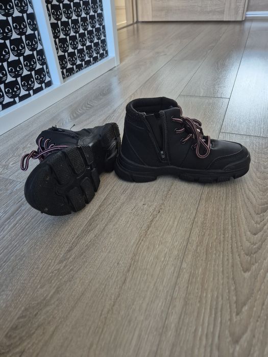 Buty dla dziewczynki